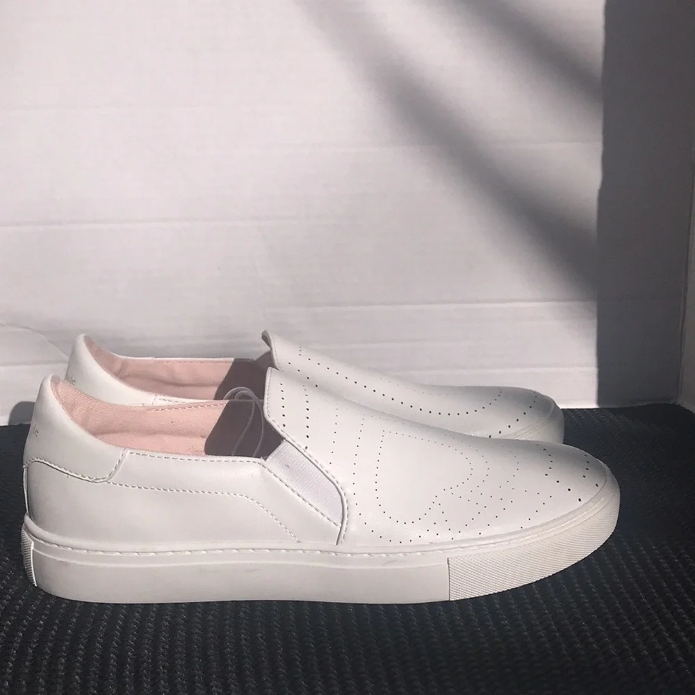 🆕Kate Spade Perforated Leather Slip Ons